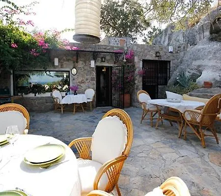 Peaceful Space In Bodrum 골터크부쿠